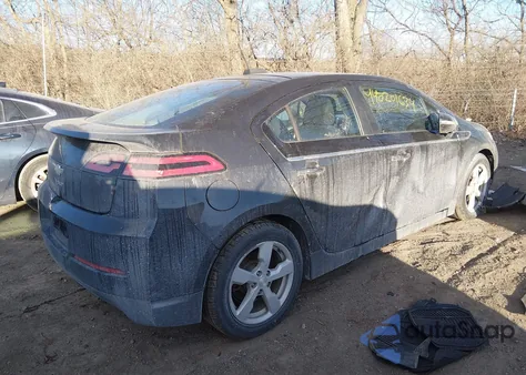 2015 Chevrolet Volt из США, поврежденный, VIN 1G1RA6E43FU121974